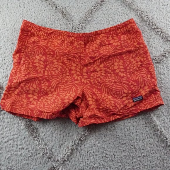 Patagonia Pants - PATAGONIA BAGGIE STYLE SHORTS women's size medium